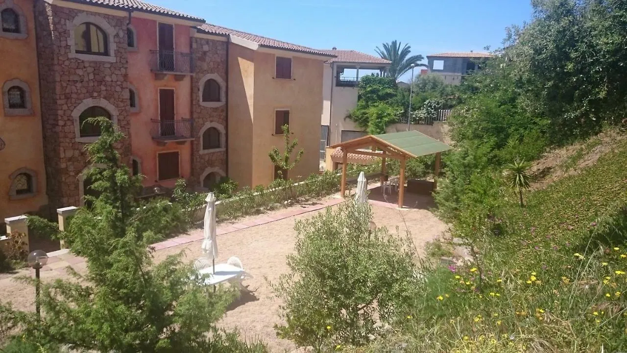 Borgo Bellavista Badesi Villa Tatil Evi